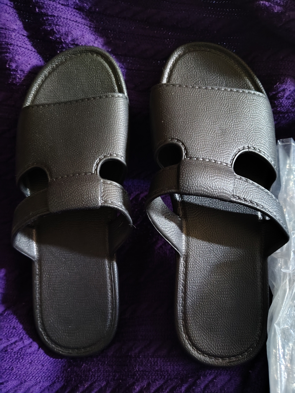NWT Black H-Strap Slide Sandals Slides Unisex - EU 42-43 / US Men 9 /